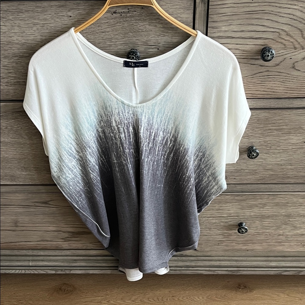 KLD Women's Short Sleeve Gradient Top - White and Gray